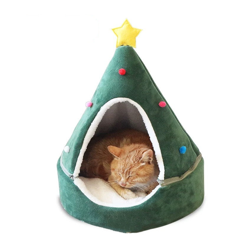Holiday Purr-fect Cat Litter for a Festive Home