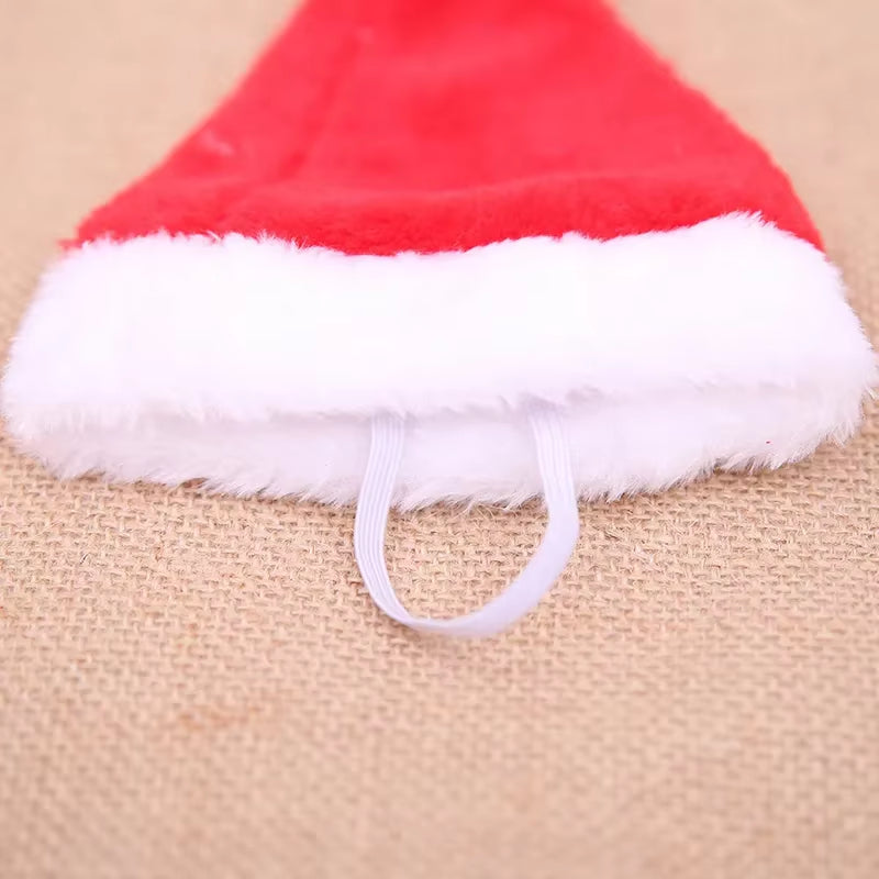 Festive Santa Hat for Pets - Perfect Christmas Costume & Decoration for Cats and Dogs!